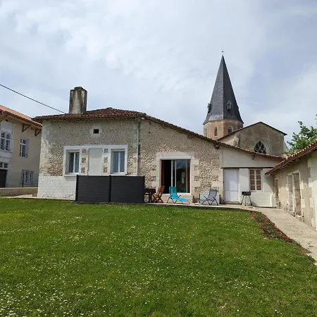 Maison En Pierres Renovee Avec Jardin, Terrasse, 3 Chambres, Proche Village, Nature Paisible, Equipements Complets - Fr-1-653-187 Дом отдыха Montboyer