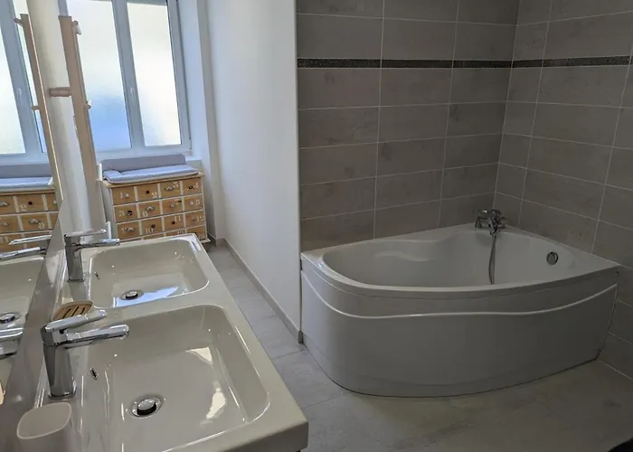 Maison En Pierres Renovee Avec Jardin, Terrasse, 3 Chambres, Proche Village, Nature Paisible, Equipements Complets - Fr-1-653-187 Prázdninový dům Montboyer